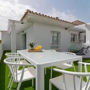 Iloftmalaga ático Carihuela Apartamento